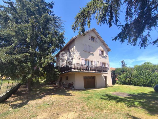 Maison 8 pièces 194 m²