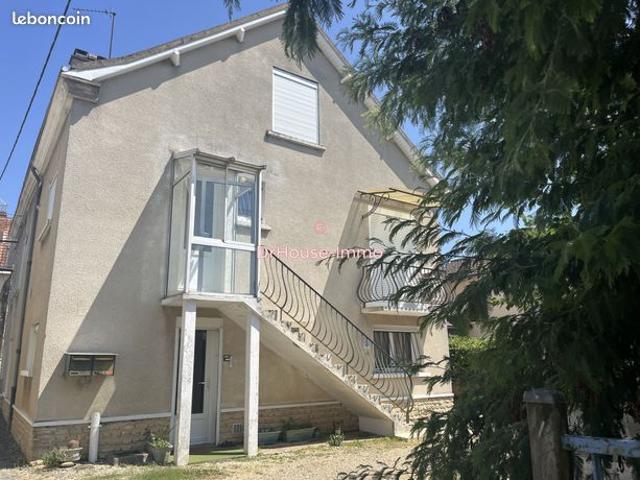 Maison 8 pièces 194 m²