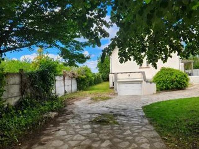 Maison 8 pièces 194 m²