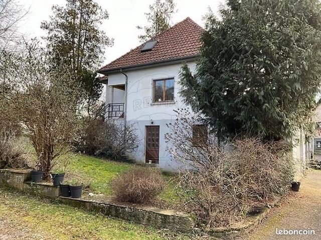 Maison 8 pièces 195 m²