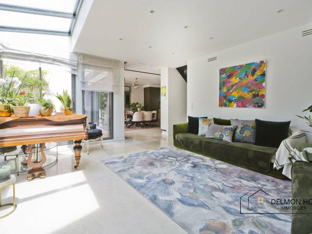 Maison 8 pièces 195 m²