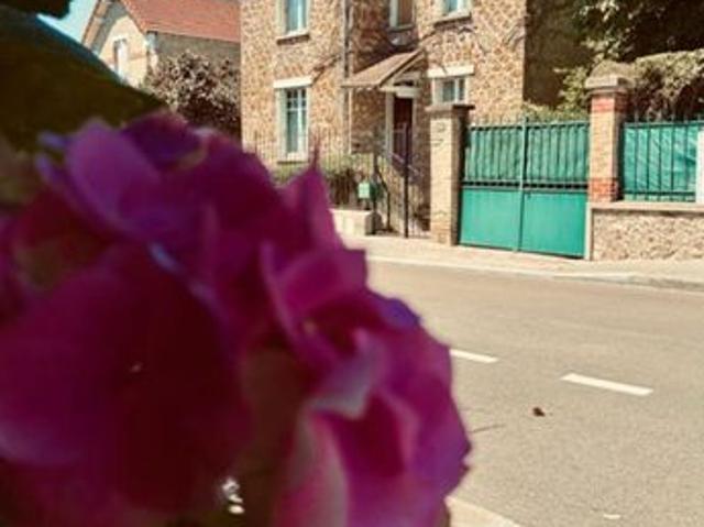 Maison 8 pièces 195 m²