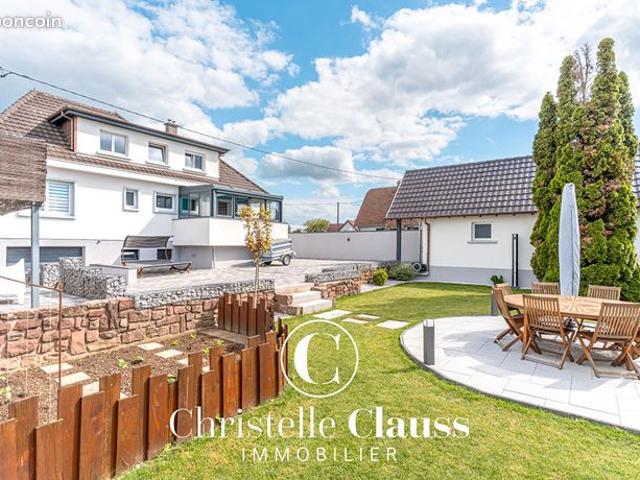 Maison 8 pièces 195 m²