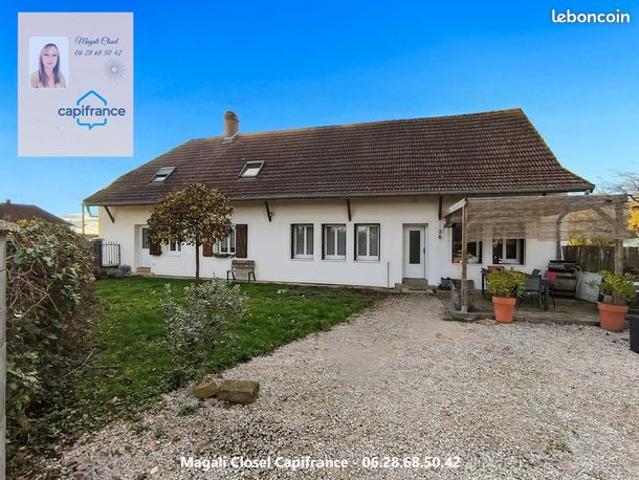 Maison 8 pièces 195 m²