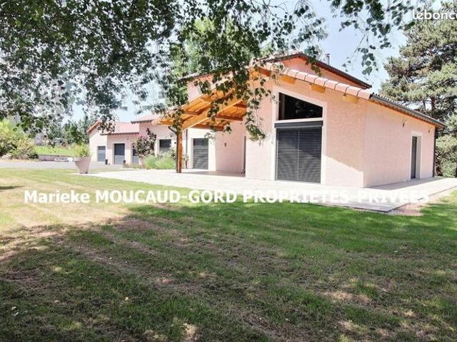 Maison 8 pièces 195 m²
