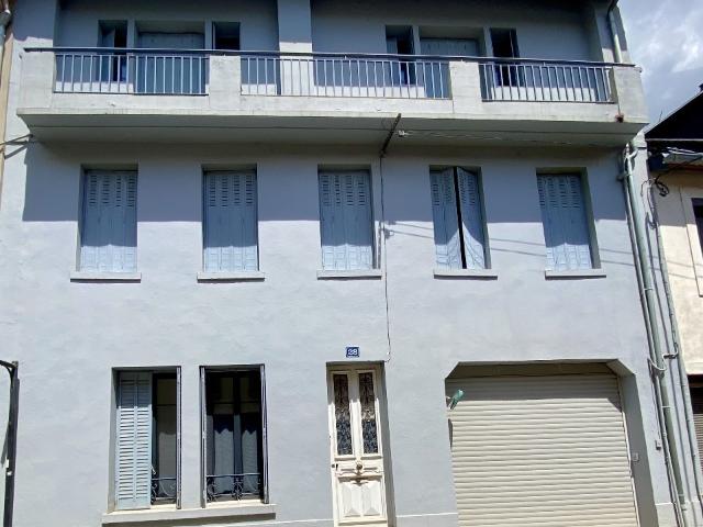 Maison 8 pièces 195 m²