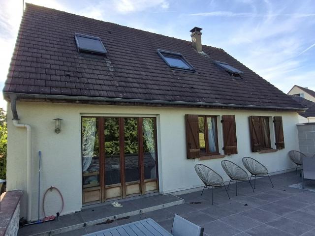 Maison 8 pièces 195 m²
