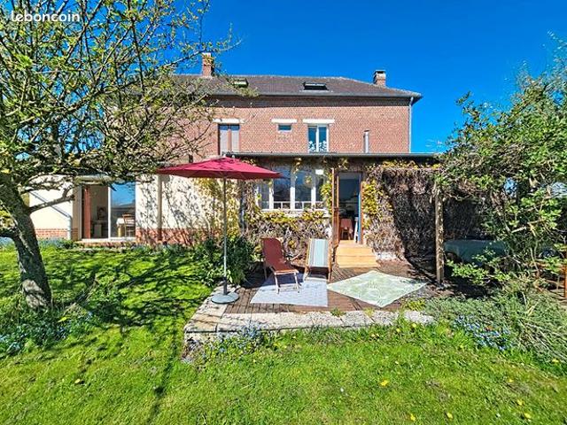 Maison 8 pièces 195 m²