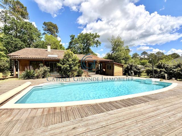 Maison 8 pièces 195 m²