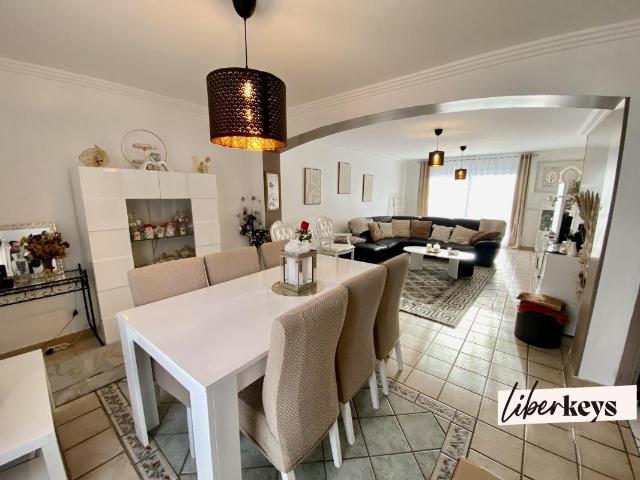 Maison 8 pièces 195 m²