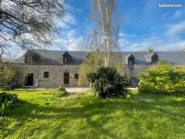 Maison 8 pièces 195 m²