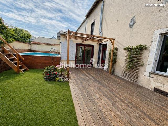 Maison 8 pièces 195 m²