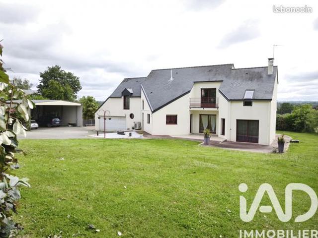 Maison 8 pièces 195 m²