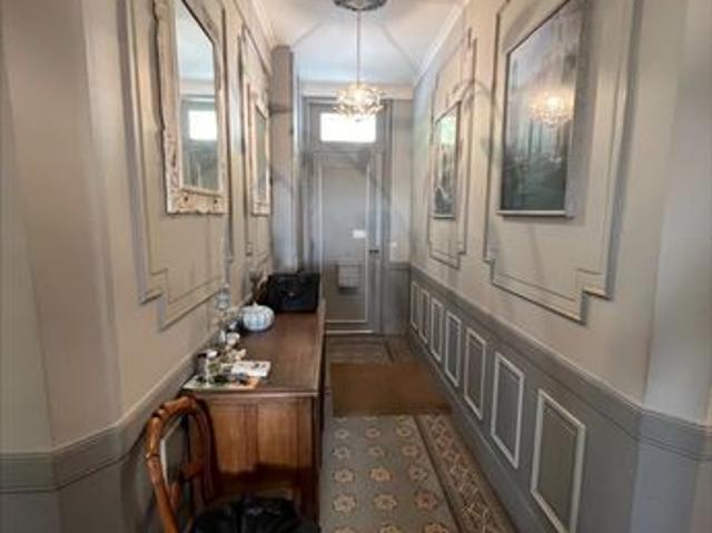 Maison 8 pièces 195 m²
