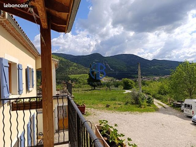 Maison 8 pièces 195 m²