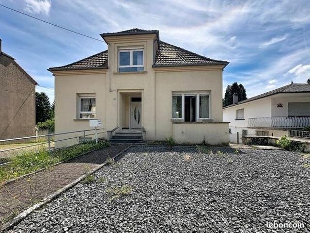 Maison 8 pièces 195 m²