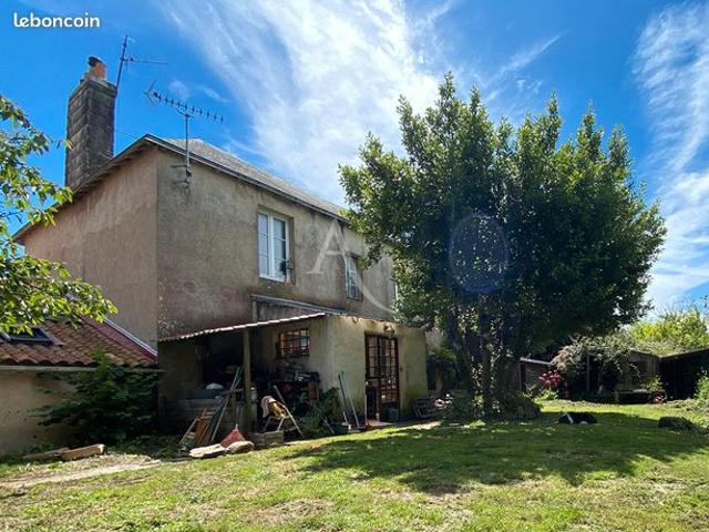 Maison 8 pièces 195 m²