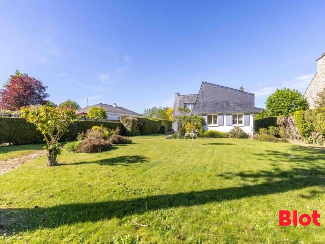 Maison 8 pièces 195 m²