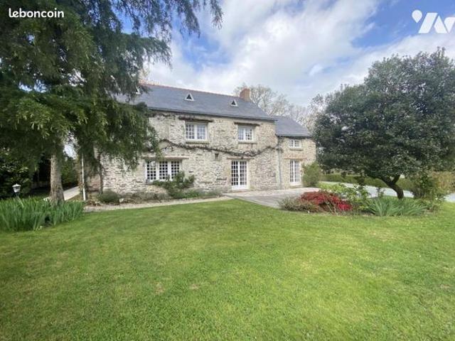Maison 8 pièces 195 m²