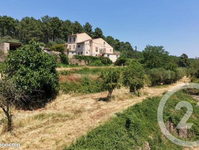 Maison 8 pièces 195 m²