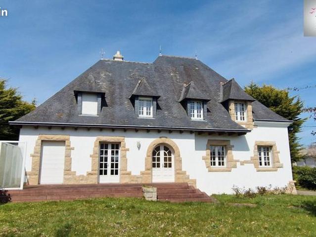 Maison 8 pièces 195 m²