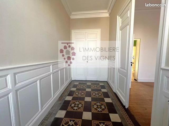 Maison 8 pièces 195 m²