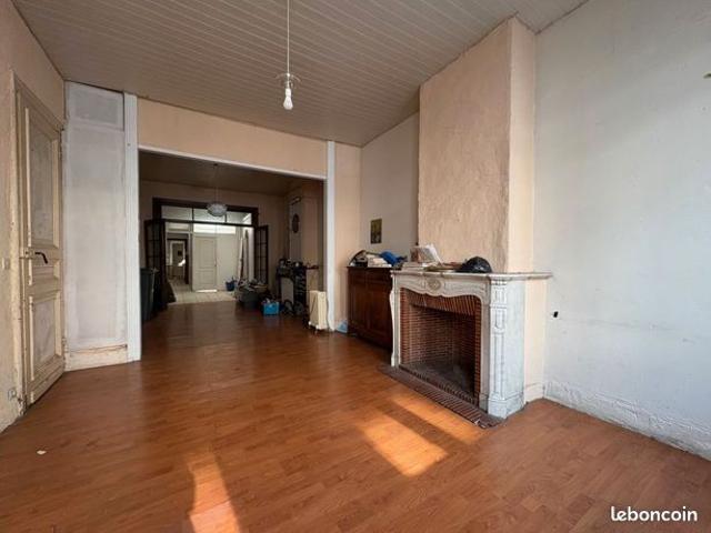 Maison 8 pièces 195 m²