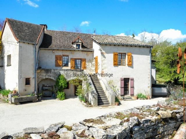 Maison 8 pièces 195 m²