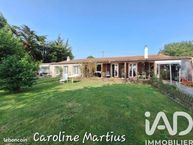 Maison 8 pièces 195 m²