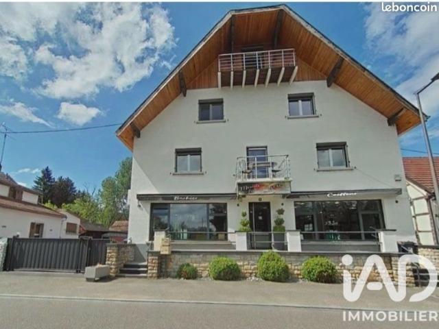 Maison 8 pièces 196 m²
