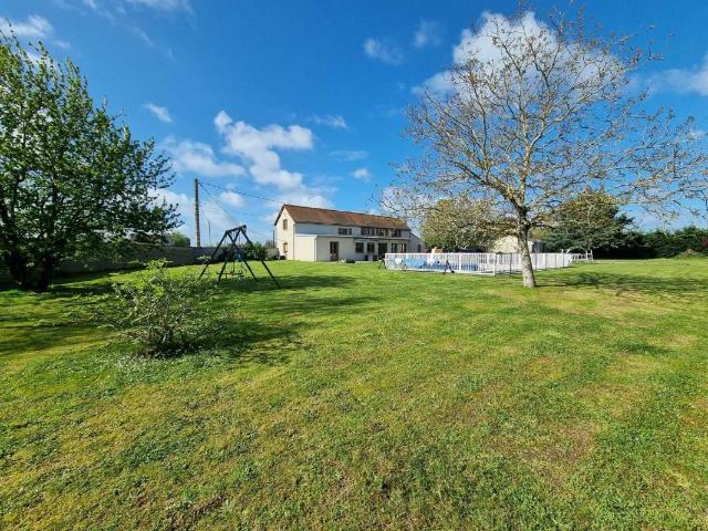Maison 8 pièces 196 m²