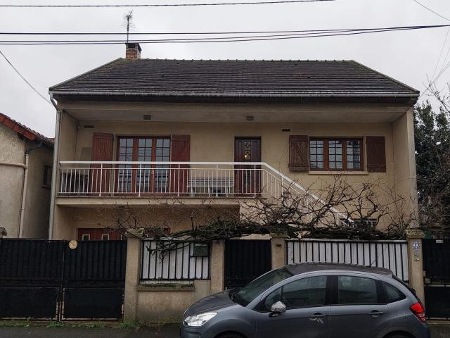 Maison 8 pièces 196 m²