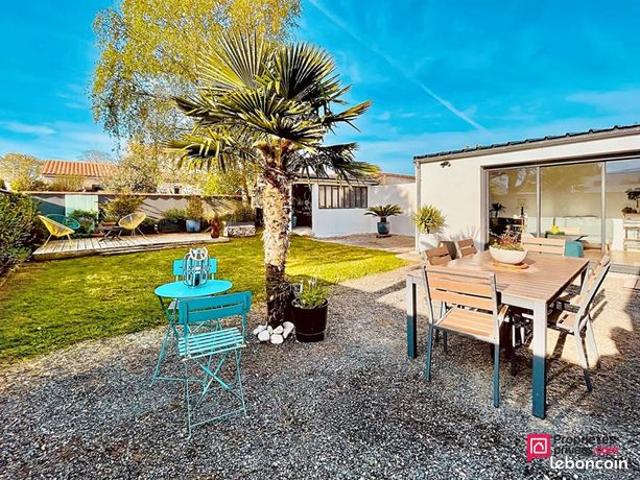Maison 8 pièces 196 m²