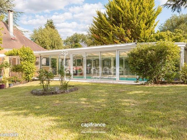 Maison 8 pièces 196 m²