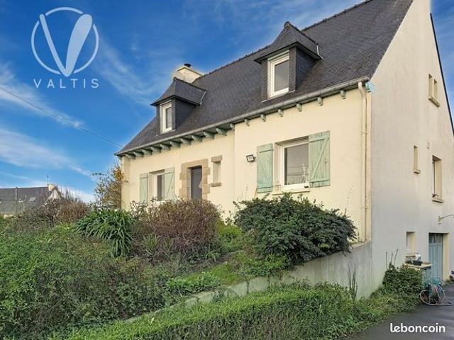 Maison 8 pièces 196 m²