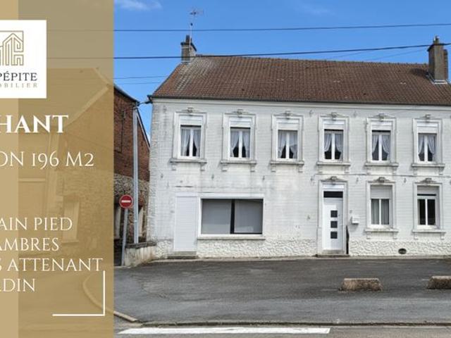 Maison 8 pièces 196 m²