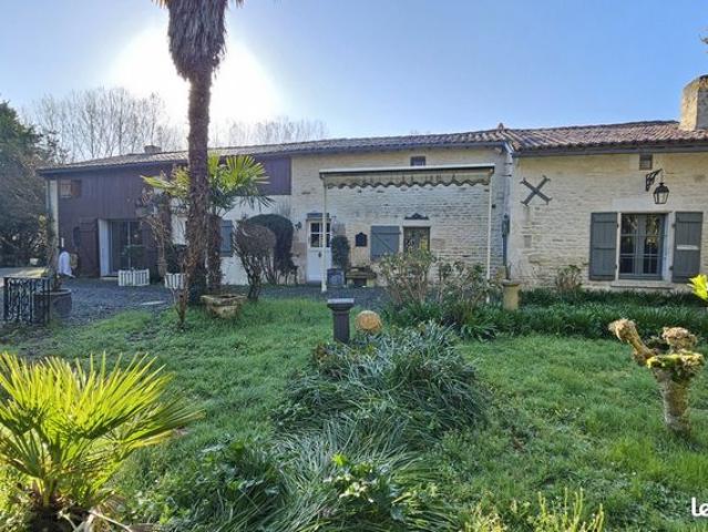 Maison 8 pièces 197 m²
