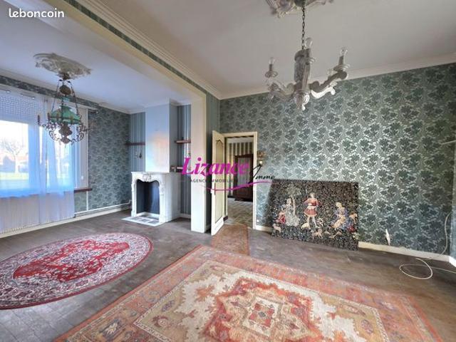 Maison 8 pièces 197 m²