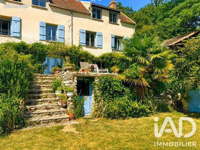 Maison 8 pièces 197 m²
