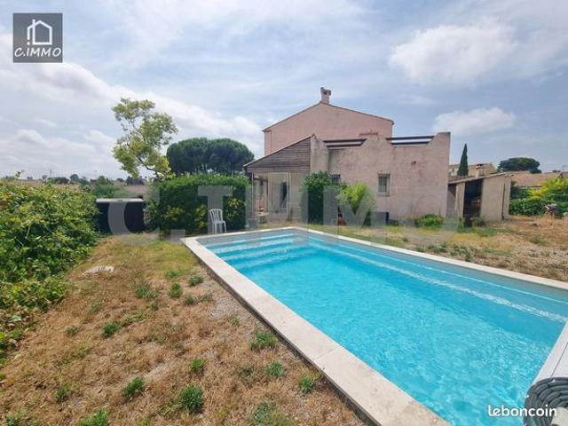 Maison 8 pièces 197 m²
