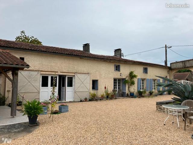 Maison 8 pièces 197 m²