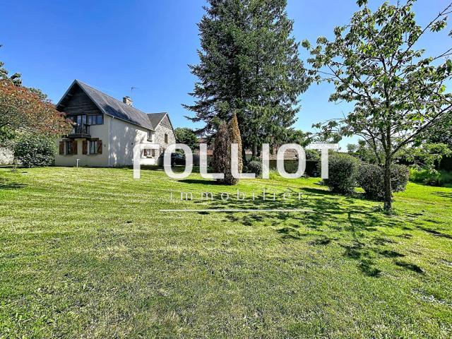 Maison 8 pièces 197 m²