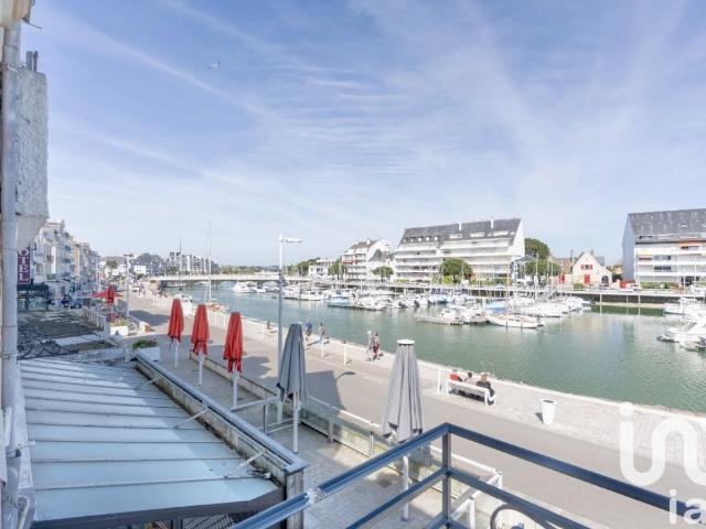 Maison 8 pièces 197 m²
