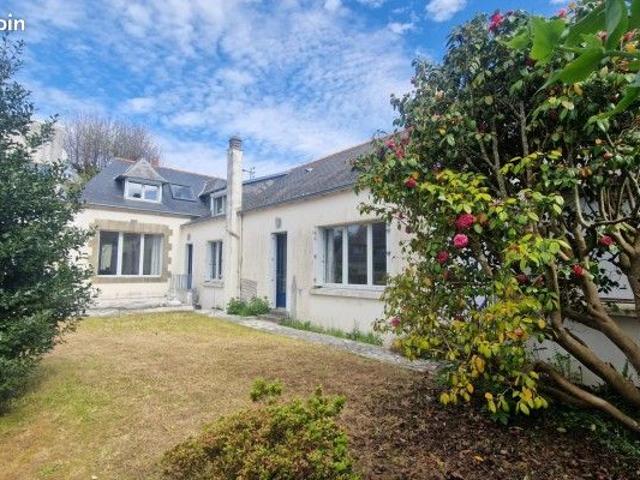 Maison 8 pièces 197 m²