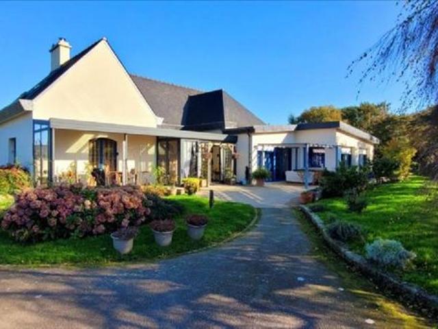 Maison 8 pièces 197 m²