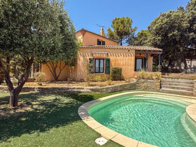 Maison 8 pièces 198 m²