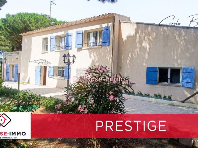 Maison 8 pièces 198 m²