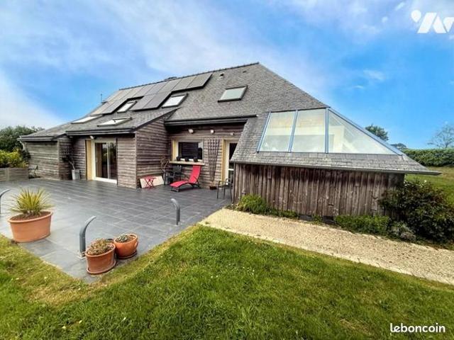 Maison 8 pièces 198 m²