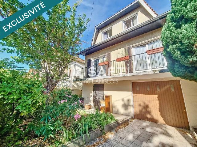 Maison 8 pièces 198 m²