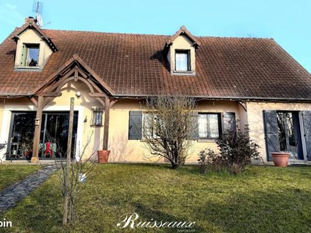 Maison 8 pièces 198 m²